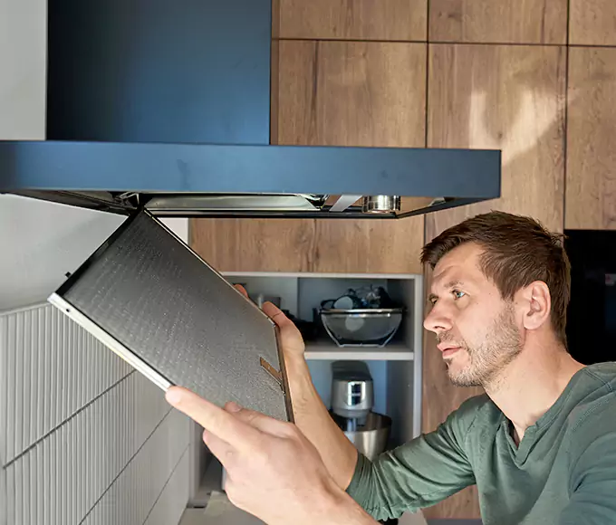 Why Everett, MA Homeowners Trust Everett Appliance Pro for Every Range Hood Switch Repair and Ventilation Job?