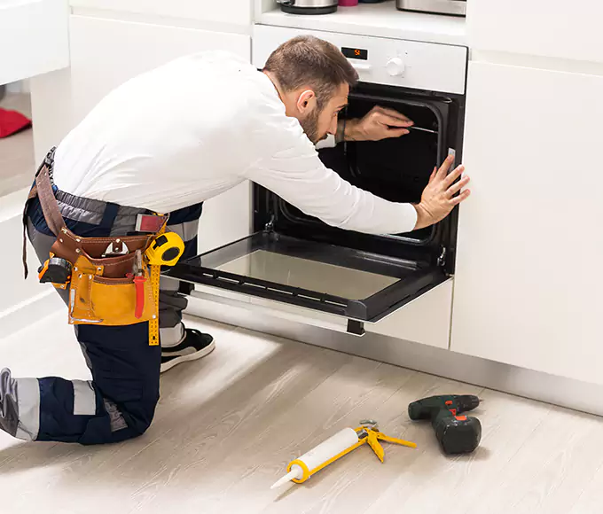 Why Everett, MA Homeowners Trust Everett Appliance Pro for Every Toaster Oven Fix?